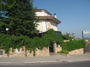 Отель Albergo Villa San Giovanni  Сан Джиованни Ротондо
